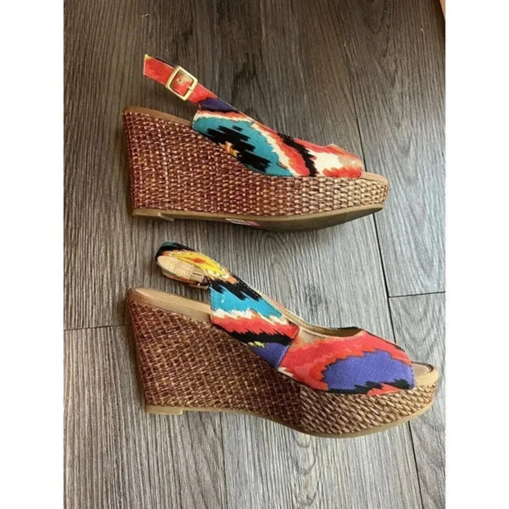 Mootsies Tootsies moliker women's size 6 M wedges woven‎ heels